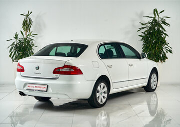 Skoda Superb Вид 4