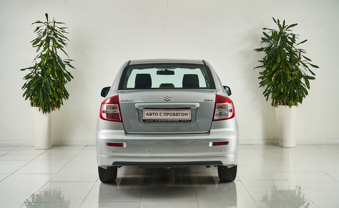 Suzuki SX4