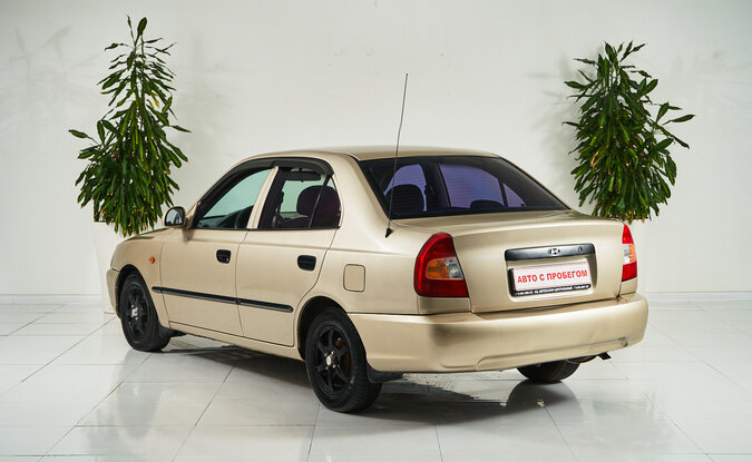 Hyundai Accent