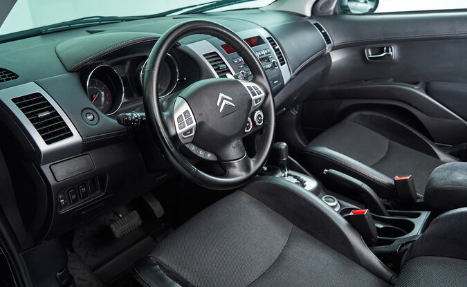 Citroen C-Crosser