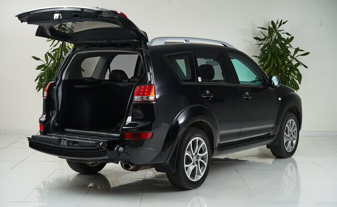 Citroen C-Crosser