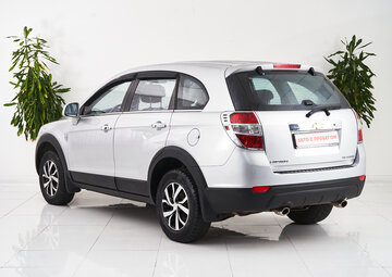 Chevrolet Captiva Вид 4