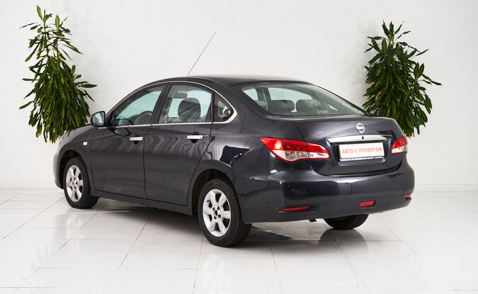 Nissan Almera