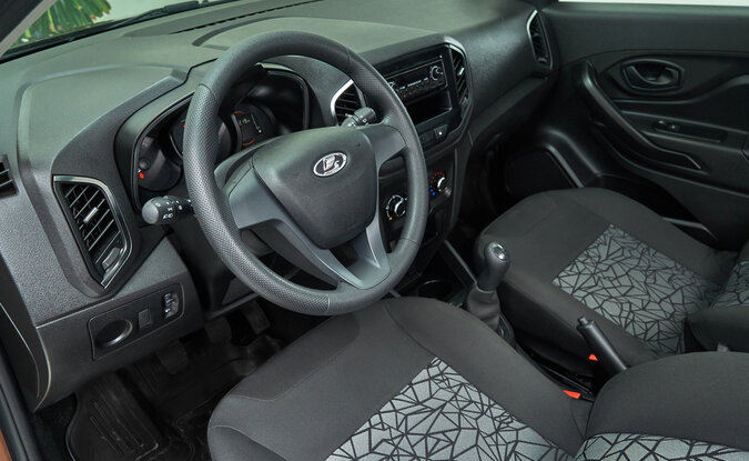 Lada XRAY