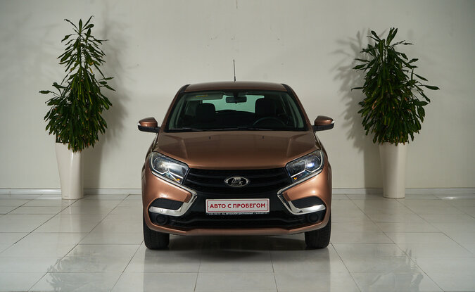 Lada XRAY