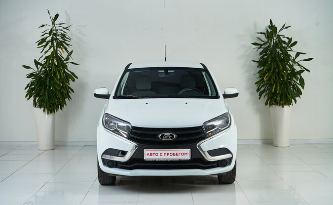 Lada XRAY