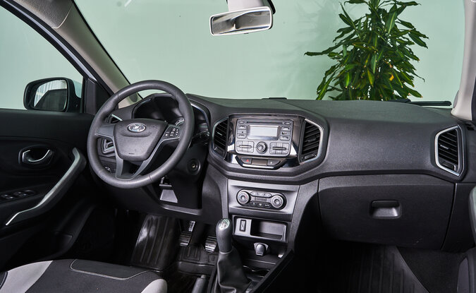 Lada XRAY