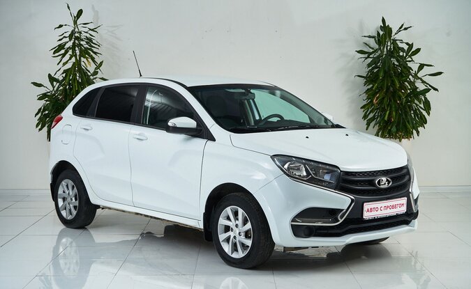 Lada XRAY