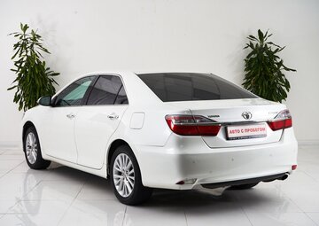 Toyota Camry Вид 4