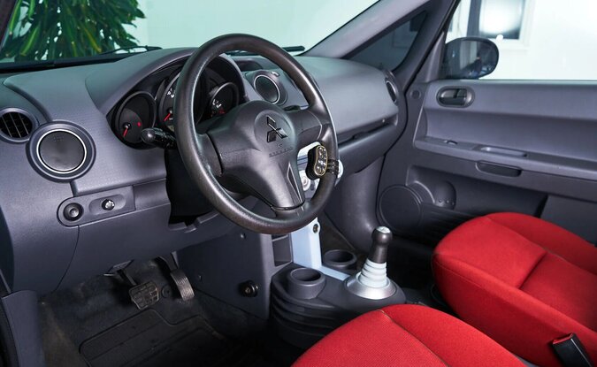 Mitsubishi Colt