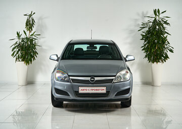 Opel Astra Вид 2