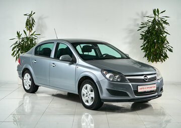 Opel Astra Вид 3