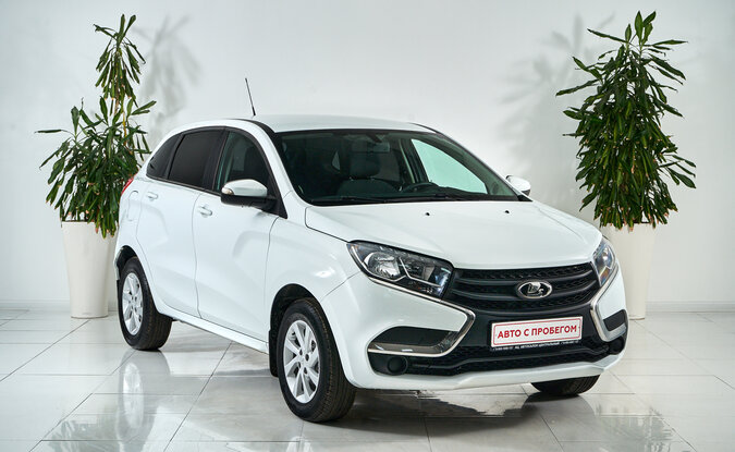 Lada XRAY