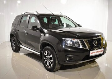 Nissan Terrano Вид 3