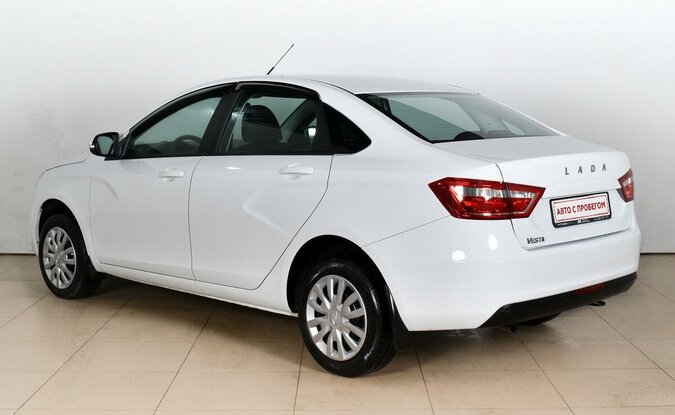 Lada Vesta