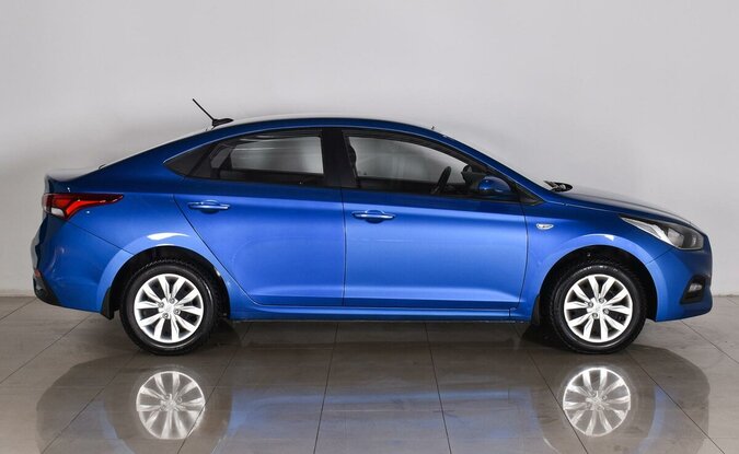 Hyundai Solaris