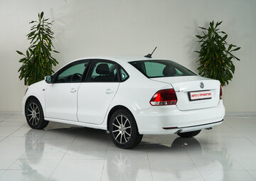 Volkswagen Polo Вид 4
