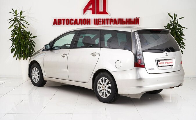 Mitsubishi Grandis