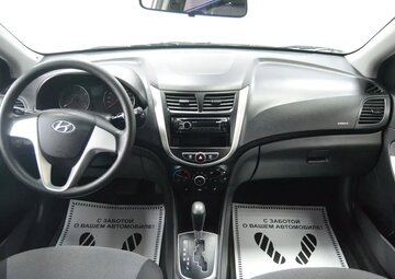 Nissan Almera Вид 2