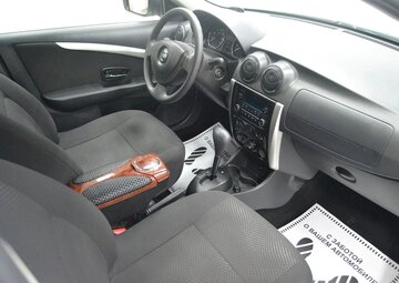 Nissan Almera Вид 5