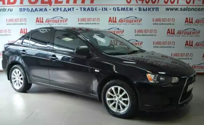Mitsubishi Lancer